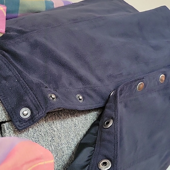 Suede-esque Snap Mini - Picture 5 of 12